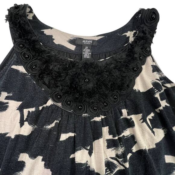 Alfani Embellished Neckline Sleeveless Balloon Bubble Hem Tank Top Blouse 2X - Picture 2 of 11